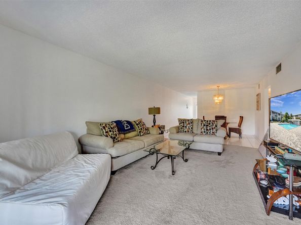 2505 Antigua Ter L3, Coconut Creek FL 33066