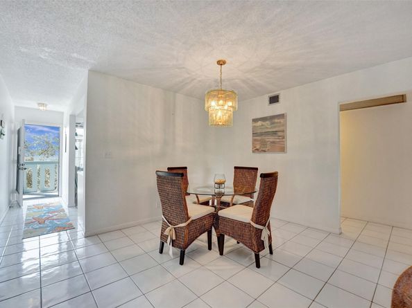 2505 Antigua Ter L3, Coconut Creek FL 33066
