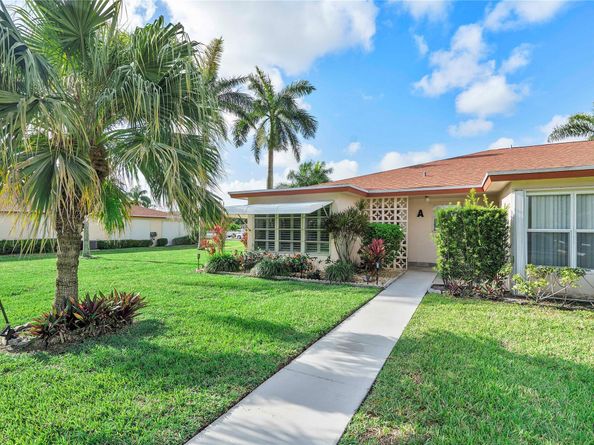 4570 NW 3rd St A, Delray Beach FL 33445