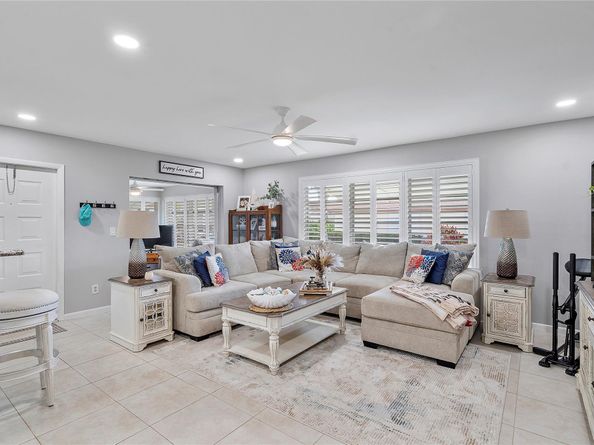4570 NW 3rd St A, Delray Beach FL 33445