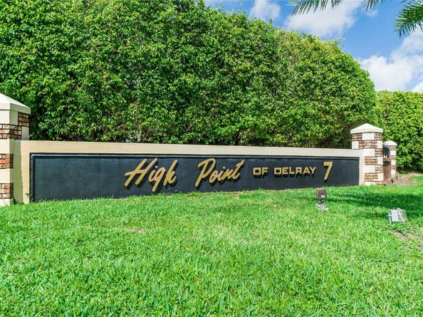 4570 NW 3rd St A, Delray Beach FL 33445