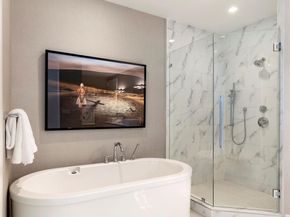 80 Hendricks Isle PH 2, Fort Lauderdale FL 33301