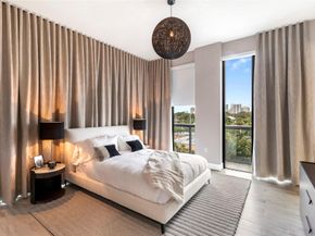 80 Hendricks Isle PH 2, Fort Lauderdale FL 33301