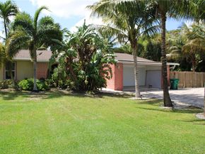 861 NW 116th Ave, Plantation FL 33325