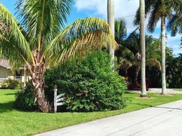 861 NW 116th Ave, Plantation FL 33325