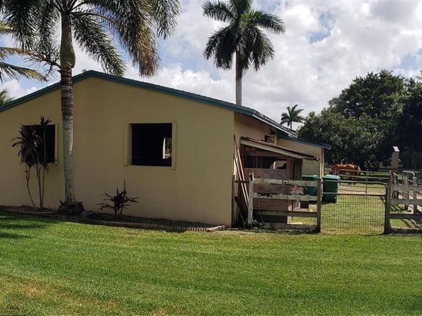 861 NW 116th Ave, Plantation FL 33325