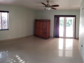 861 NW 116th Ave, Plantation FL 33325