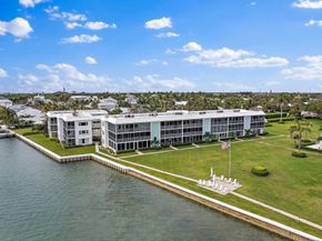 100 Waterway Road E305, Tequesta FL 33469