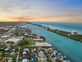 100 Waterway Road E305, Tequesta FL 33469