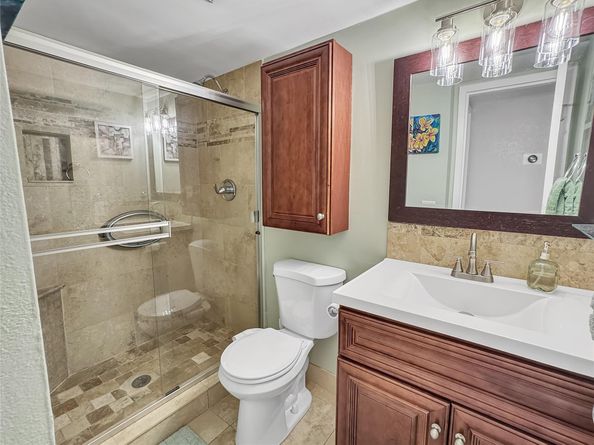 333 NW 17th Ct 103B, Fort Lauderdale FL 33311