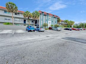 333 NW 17th Ct 103B, Fort Lauderdale FL 33311