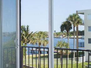 301 Croton Avenue 303, Lantana FL 33462