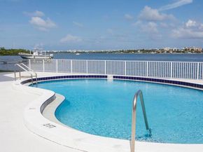 301 Croton Avenue 303, Lantana FL 33462