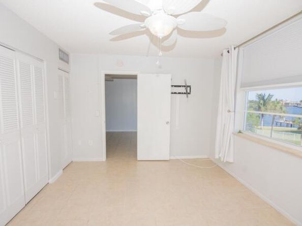 301 Croton Avenue 303, Lantana FL 33462