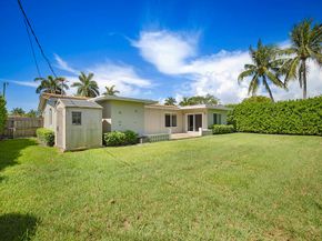 2445 SE 7th St, Pompano Beach FL 33062
