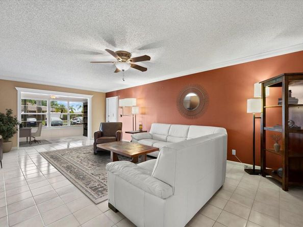 1422 High Point Way NW B, Delray Beach FL 33445