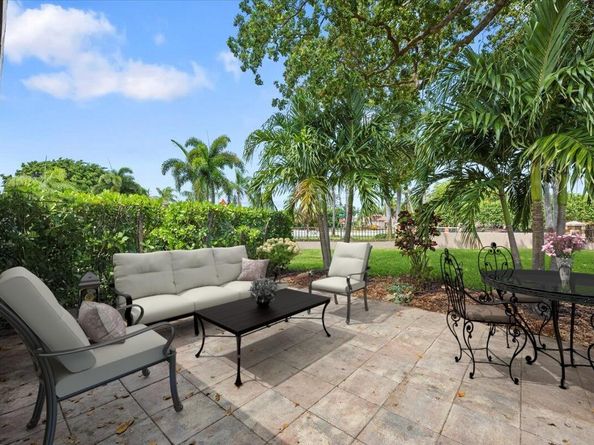 1422 High Point Way NW B, Delray Beach FL 33445