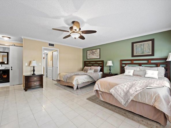 1422 High Point Way NW B, Delray Beach FL 33445