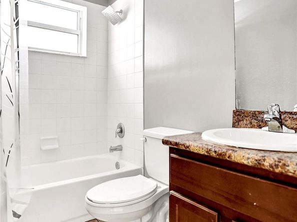 605 S D St, Lake Worth Beach FL 33460