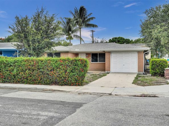 605 S D St, Lake Worth Beach FL 33460