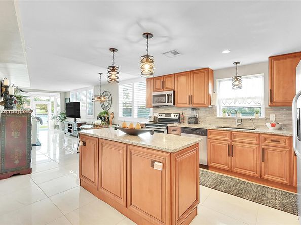 401 N Riverside Dr 108, Pompano Beach FL 33062