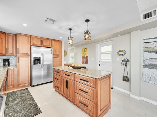 401 N Riverside Dr 108, Pompano Beach FL 33062