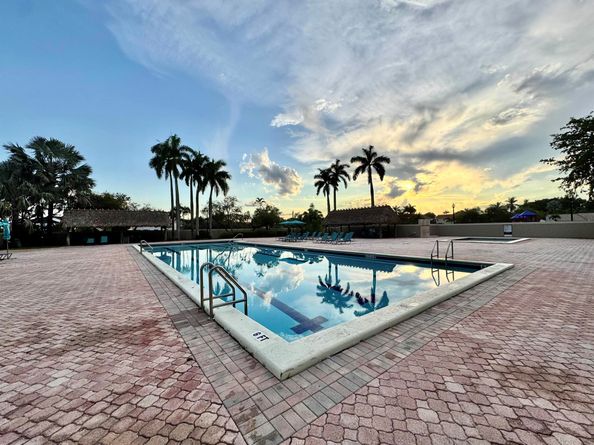 15015 SW 49th Lane A113, Miami FL 33185