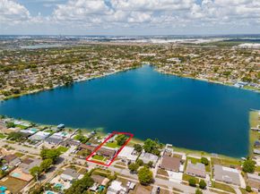 17610 NW 82nd Ct, Hialeah FL 33015