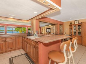 17610 NW 82nd Ct, Hialeah FL 33015