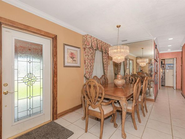 17610 NW 82nd Ct, Hialeah FL 33015