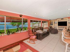 17610 NW 82nd Ct, Hialeah FL 33015