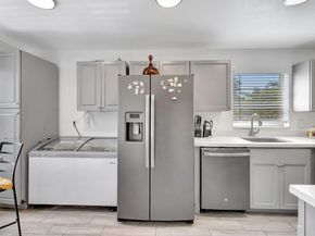 5860 NW 64th Ave 201, Tamarac FL 33319