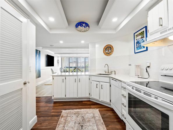 2400 Presidential Way 503, West Palm Beach FL 33401