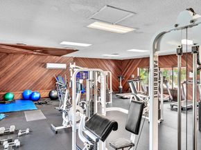 5230 NE 6th Ave 24C, Oakland Park FL 33334