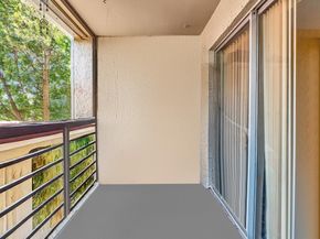 5230 NE 6th Ave 24C, Oakland Park FL 33334
