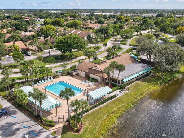7892 Willow Spring Drive 1517, Lake Worth FL 33467
