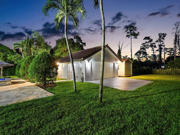 6672 NW 63rd Way, Parkland FL 33067