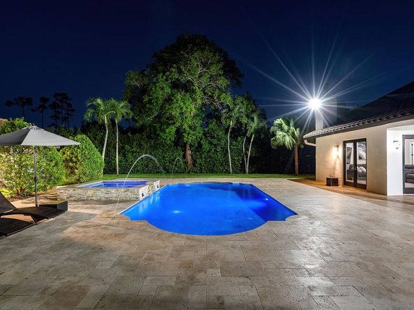 6672 NW 63rd Way, Parkland FL 33067