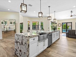 6672 NW 63rd Way, Parkland FL 33067