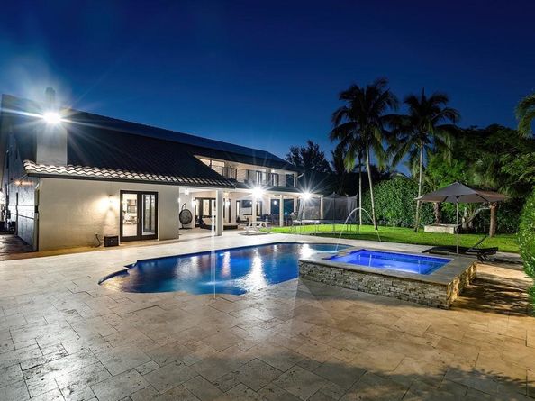 6672 NW 63rd Way, Parkland FL 33067