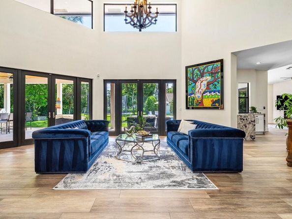 6672 NW 63rd Way, Parkland FL 33067
