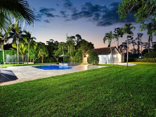 6672 NW 63rd Way, Parkland FL 33067
