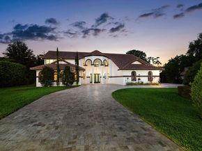 6672 NW 63rd Way, Parkland FL 33067