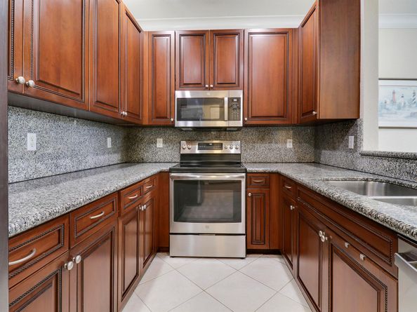 4154 St Lukes Lane, Jupiter FL 33458