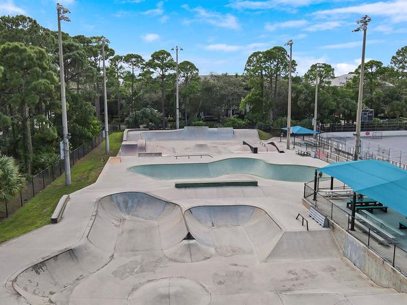 4154 St Lukes Lane, Jupiter FL 33458
