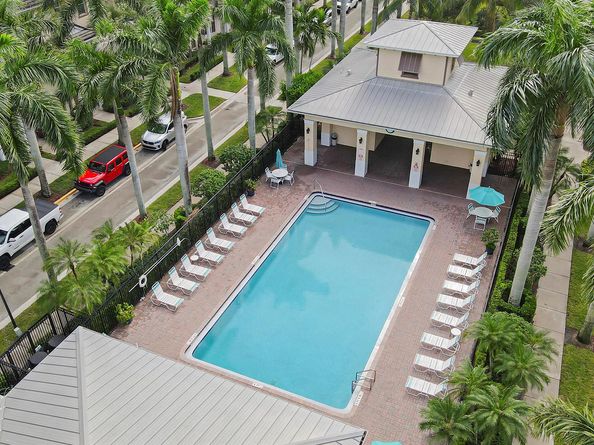 4154 St Lukes Lane, Jupiter FL 33458