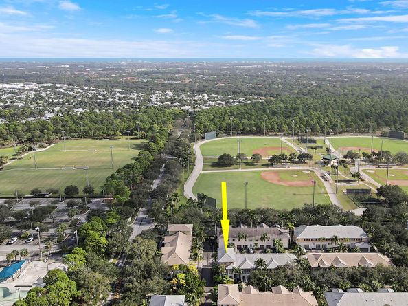 4154 St Lukes Lane, Jupiter FL 33458