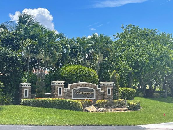 5217 NW 109th Ln, Coral Springs FL 33076