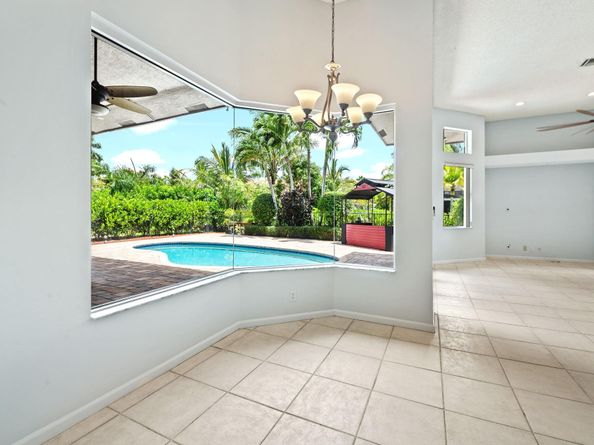 5217 NW 109th Ln, Coral Springs FL 33076