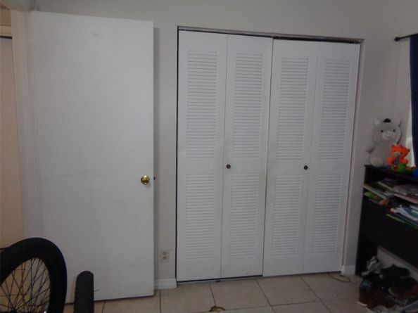 2651 Riverside Dr 1, Coral Springs FL 33065